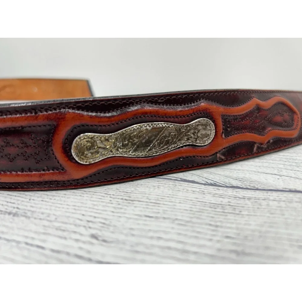 Leegin Tooled Design Concho Brown Leather Silver Buckle‎ Western Belt Size 40